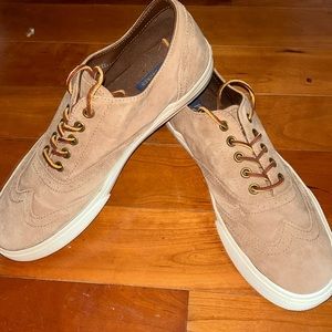 Brand new Ralph Lauren Polo size 9. Brown suade shoes